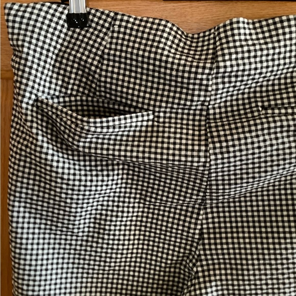 Chico’s Black and White Check Cropped Flat Front Pants With Stretch Size 3 (16) - Picture 7 of 9